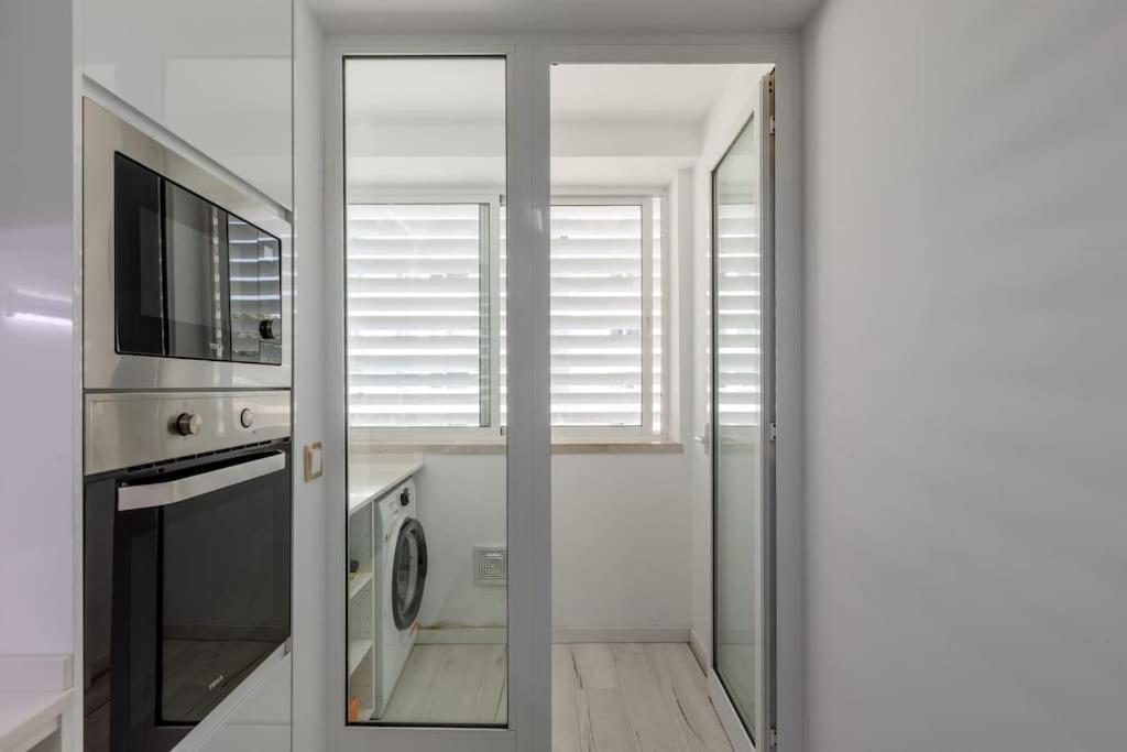 Spacious 3-Bedroom Condo In Lisboa Екстериор снимка